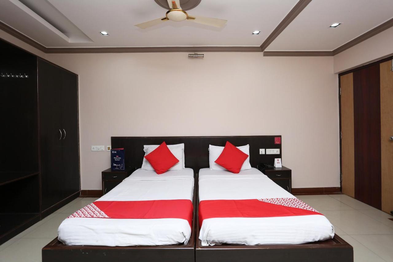 Hotel Oyo 3881 Venus Nxt Bhubaneswar Esterno foto